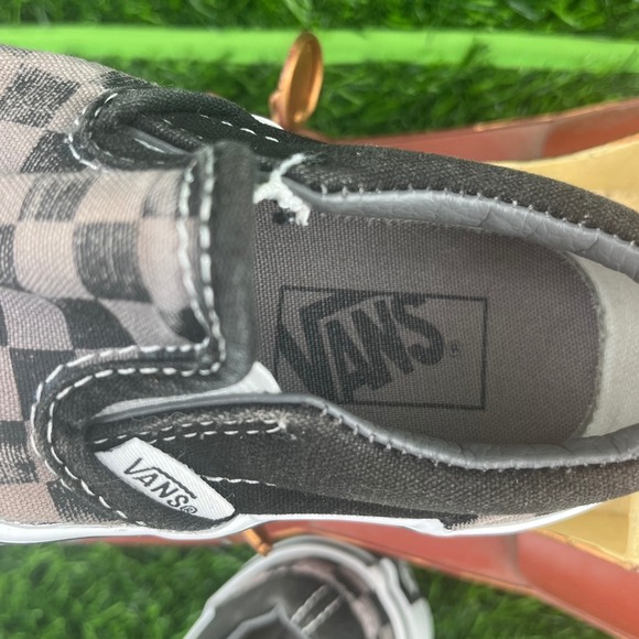Vans Checkerboard Slip-On Kids Sneakers Black Brown Classic Cool Style 10.5 - Picture 6 of 10